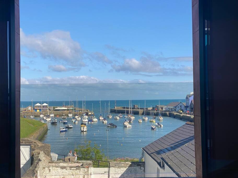 فيلا Aberaeron Island House - Panoramic Harbour Views المظهر الخارجي الصورة